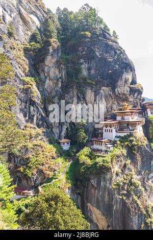 Bhutan, October 26, 2021: Tiger nest monastery in the Himalaya mountains of Bhutan. Also known as Taktsang Lhakhang. Bhutan’s most iconic landmark and Stock Photo