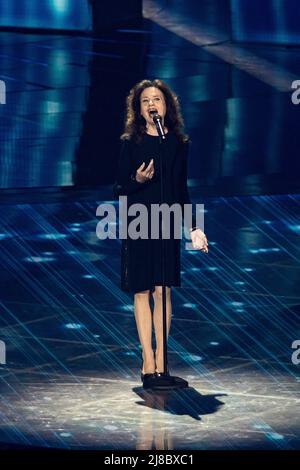 60's Italian singer Gigliola Cinquetti performs at the grand