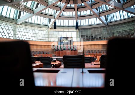 15 May 2022, North Rhine-Westphalia, Duesseldorf: The seats in the state parliament are empty. In North Rhine-Westphalia, the election for the 18th state parliament takes place on Sunday. Photo: Fabian Strauch/dpa Stock Photo