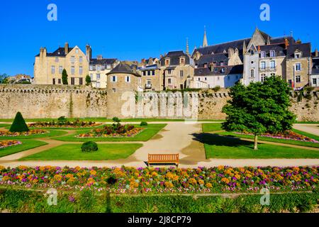 France, Morbihan, Gulf of Morbihan, Vannes, general view of the ramparts and the ramparts garden of Vannes with the Constable's Tower Stock Photo