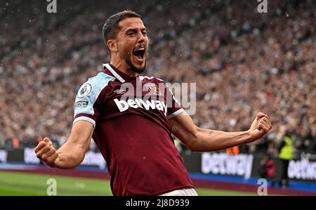 London UK 15th May 2022. Pablo Fornals (West Ham) celebrates he 1st West Ham goal during the West Ham vs Manchester City Premier League match at the London Stadium Stratford.Credit: Martin Dalton/Alamy Live News. This Image is for EDITORIAL USE ONLY. Licence required from the the Football DataCo for any other use. Credit: MARTIN DALTON/Alamy Live News Stock Photo
