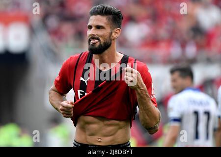 Milano, Italy. 15th May, 2022. Olivier Giroud of AC Milan reacts during the Serie A 2021/2022 football match between AC Milan and Atalanta BC at San Siro stadium in Milano (Italy), May, 15th 2022. Photo Andrea Staccioli/Insidefoto Credit: insidefoto srl/Alamy Live News Stock Photo