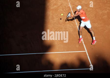 Rome, Italy. 15th May, 2022. ROME, ITALY - 15.05.2022: NOVAK DJOKOVIC (SRB) wins the trophy in the final against S.TSITSIPAS (GRE) at end of the single men final match in the Internazionali BNL D'Italia at Foro Italico in Rome, Italy on May 15, 2022. Credit: Independent Photo Agency/Alamy Live News Stock Photo