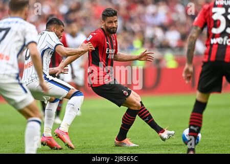 Jose Luis Palomino (Atalanta) Olivier Giroud (Milan)Rafael Leao (Milan ...