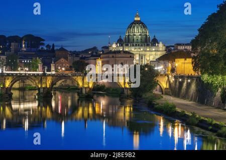 Scenes between Rome and Cinque Terre Stock Photo - Alamy