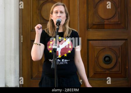 8 May 2022 - London - Louise Brown speaking at a pre concert rally outside Europe House, 32 Smith Square, London SW1P 3EU on Europe Day 2022. Stock Photo