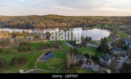 Huntsville Ontario Canada, A very popular spot. Deerhurst Resort Aerial on 1235 Deerhurst Dr. Luke Durda/Alamy Stock Photo