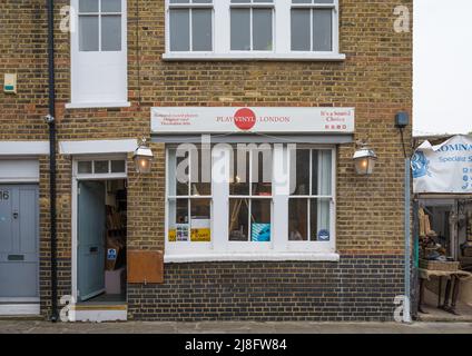 Play Vinyl, a record shop specialising in original vinyl records and restored record players. Ezra Street, London E2, England, UK. Stock Photo