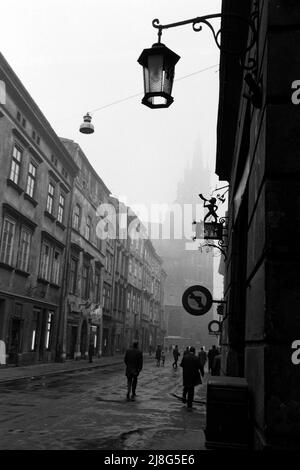 Altstadt von Krakau, Woiwodschaft Kleinpolen, 1967. Kraków Old Town, Lesser Polonia Vovoideship, 1967. Stock Photo