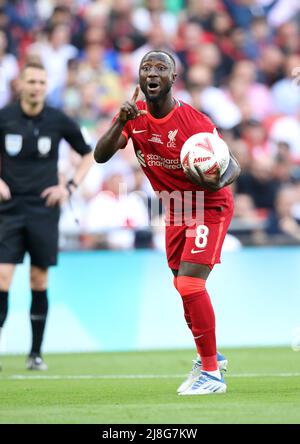 London, UK. 14th May, 2022. Naby Keita (L) at the Emirates FA Cup Final with Chelsea v Liverpool at Wembley Stadium, London, UK, on May 14, 2022 Credit: Paul Marriott/Alamy Live News Stock Photo