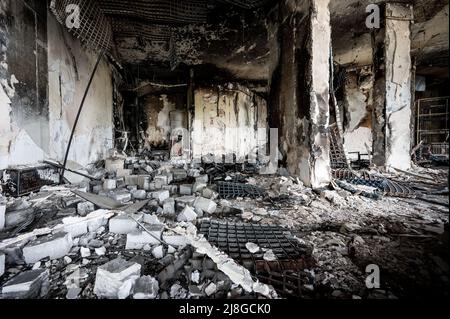 Irpin, Ukraine. 15th May, 2022. Part of a building destroyed by the Russian military. (Photo by Michael Brochstein/Sipa USA) Credit: Sipa USA/Alamy Live News Stock Photo