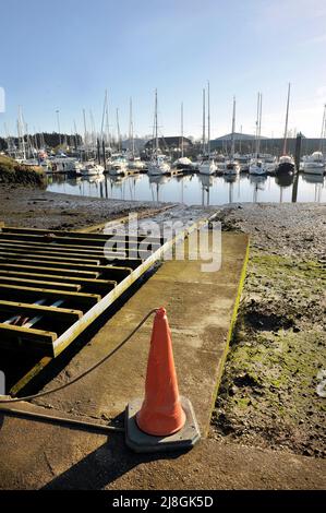 moorings at lowestoft cruising club lake lothing oulton broad suffolk Stock Photo