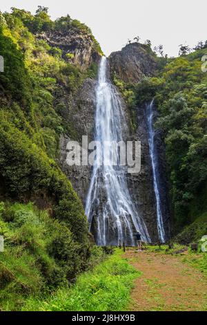Manawaiopuna waterfall aka Jurassic Falls in Hanapepe Valley in the center of Kauai island, Hawaii