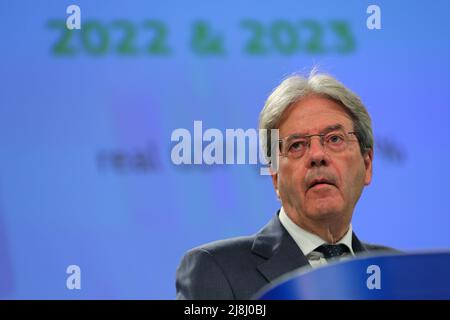 Brussels, Belgium. 16th May, 2022. European Commissioner for Economy Paolo Gentiloni speaks at a press conference in Brussels, Belgium, May 16, 2022. The Russia-Ukraine crisis has forced the European Commission to slash its annual growth expectation for both the European Union (EU) and eurozone this year, it announced on Monday. Credit: Zheng Huansong/Xinhua/Alamy Live News Stock Photo