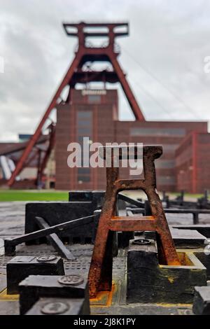 Model and original headframe of Zollverein Coal Mine Industrial Complex shaft XII, Germany, North Rhine-Westphalia, Ruhr Area, Essen Stock Photo