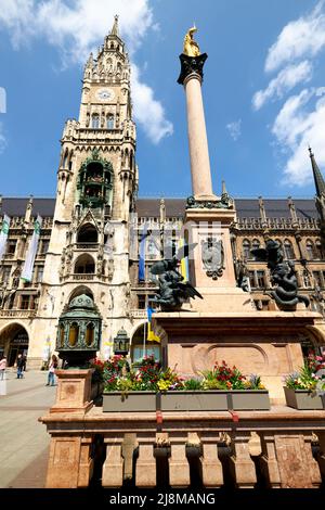 Germany Bavaria Munich. The town hall (Rathaus). Marienplatz. Mary's square Stock Photo