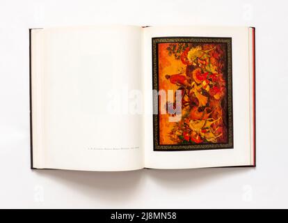 The 'The art of Kholuy miniature painting' (Russian: Искусство холуйской миниатюрной живописи), first published in 1975 in USSR. Stock Photo