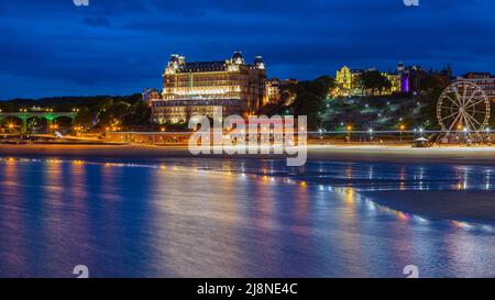 Scarborough South Bay at dusk Stock Photo