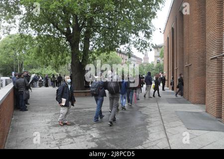 Burial chamber of Italian singer Milva at Teatro Strehler in Milan Featuring: Atmosphere Where: Milan, Italy When: 27 Apr 2021 Credit: Mairo Cinquetti/WENN Stock Photo