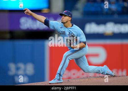 May 17, 2022, TORONTO, ON, CANADA: Toronto Blue Jays starting pitcher Jose  Berrios (17) works during first inning American League MLB baseball action  against the Seattle Mariners in Toronto, Tuesday, May 17