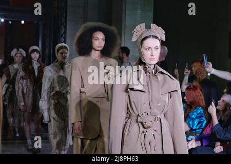 London, UK, 17th May, 2022. Aharon Genish's fashion show on the third day of Kornit Fashion Week, showcasing the firm's digital capabilities of its commercial printers for textiles, garments and home goods. Credit: Eleventh Hour Photography/Alamy Live News Stock Photo