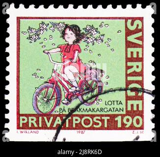 MOSCOW, RUSSIA - MAY 14, 2022: Postage stamp printed in Sweden shows Lotta, Rebate Stamps - 80th birthday of Astrid Lindgren serie, circa 1987 Stock Photo