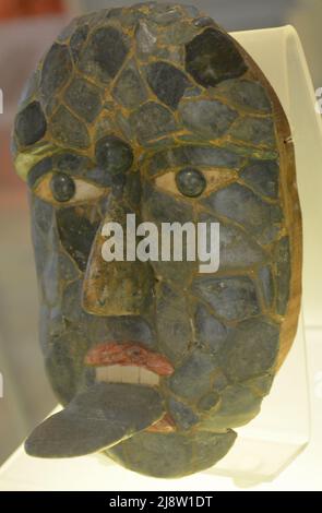 Maya Precolumbian Mask found in Oxkintok made with Jadeite, Shell and Obsidian Stock Photo