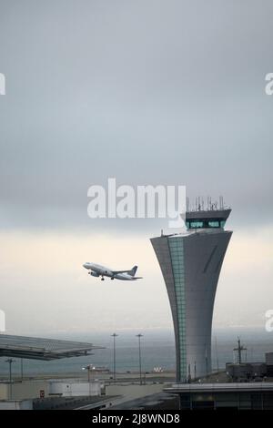 A United Airlines passenger plane takes off at San Francisco International Airport in San Francisco, California. Stock Photo