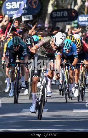 Jesi, Italy. 17th May, 2022. Sprint on the finish Van Der Poel Mathieu # 21 (NED) - Alpecin-fenix with raised thumb during Stage 10 - Pescara - Jesi, Giro d'Italia in Jesi, Italy, May 17 2022 Credit: Independent Photo Agency/Alamy Live News Stock Photo