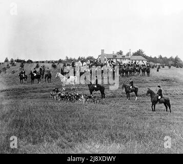 Toronto Hunt Club in the 1920s. Eaton or Pellatt estate in King City, Ontario, Canada. (Before construction of Eaton Hall)   ca.  between 1923 and 1930 Stock Photo