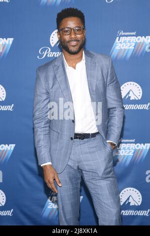 Nate Burleson attends the Paramount Upfront 2022 Blue Carpet on May 18