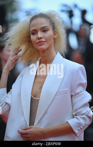 Sasha Luss arriving for the screening of Top Gun: Maverick as part of