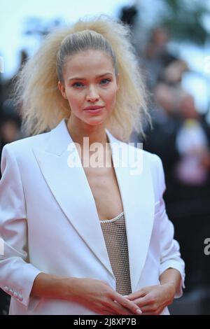 Sasha Luss arriving for the screening of Top Gun: Maverick as part of