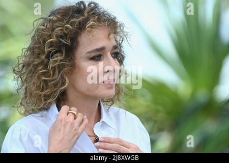 Valeria Golino attending the photocall of the jury of the 'Un Certain Regard' section during the 75th annual Cannes film festival at Palais des Festivals on May 18, 2022 in Cannes, France. Photo by Franck Castel/ABACAPRESS.COM Stock Photo