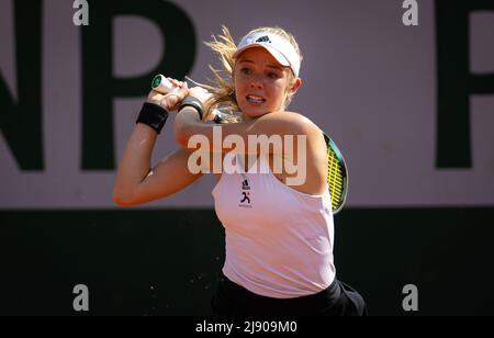 Katie Swan of Great Britain in action against Viktoriya Tomova of Bulgaria during the first round of qualifications at the Roland-Garros 2022, Grand Slam tennis tournament on May 17, 2022 at Roland-Garros stadium in Paris, France - Photo: Rob Prange/DPPI/LiveMedia Stock Photo