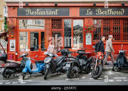 Restaurant le Berthoud in the Sorbonne district of Paris, France Stock Photo
