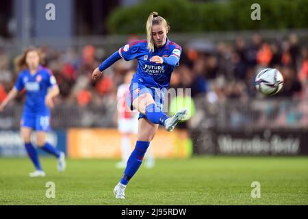Amsterdam, Netherlands. 20th May, 2022. Amsterdam - Kim Everaerts of FC Twente during the Dutch Eredivisie women's match between Ajax and FC Twente at De Toekomst sports complex on May 20, 2022 in Amsterdam, Netherlands. ANP OLAF KRAAK Credit: ANP/Alamy Live News