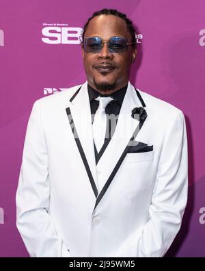 Davante Adams attends the 15th Annual Sports Business Awards at New York  Marriott Marquis Hotel in New York City. (Photo by Ron Adar / SOPA  Images/Sipa USA Stock Photo - Alamy