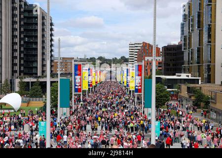 Wembley Stadium, London, UK. 21st May, 2022. FA League 1 promotion play-off final, Sunderland versus Wycombe Wanderers; Arriving fans on Olympic Way Credit: Action Plus Sports/Alamy Live News Stock Photo