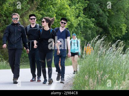 Neveklov, Czech Republic. 21st May, 2022. Tourists take part in the 55th annual Prague-Prcice march, Neveklov, central Bohemia, on Saturday, May 21, 2022. The most famous march in the Czech Republic has been held from 1966. Credit: Michaela Rihova/CTK Photo/Alamy Live News Stock Photo