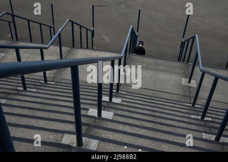 Glasgow, UK, 21st May 2022. Rangers FC football fans arrive at Hampden Stadium to watch Rangers FC versus Hearts FC in the Scottish Cup Final, in Glasgow, Scotland, 21 May 2022. Photo credit: Jeremy Sutton-Hibbert/Alamy Live News. Stock Photo