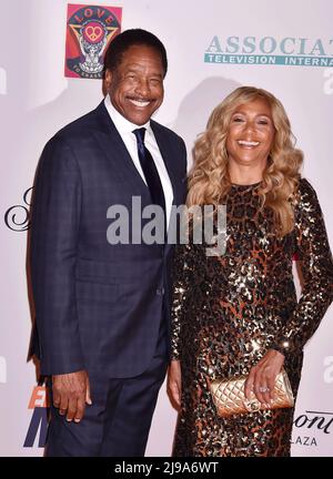 Los Angeles, California, USA. 27th Mar, 2023. Dave Winfield attends   Studios' World Premiere Of AIR at Regency Village Theatre on March 27,  2023 in Los Angeles, California. Credit: Jeffrey Mayer/Jtm Photos/Media