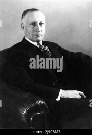 ADOLPH ZUKOR 1930 Portrait publicity for Paramount Pictures Stock Photo