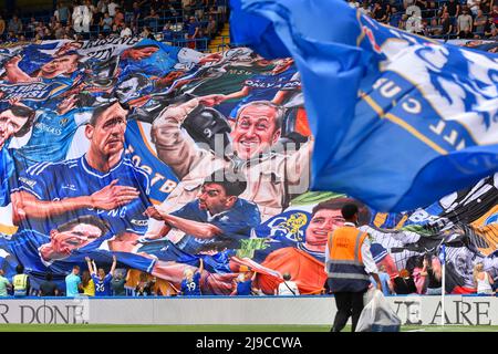 LONDON, UK. MAY 22ND Chelsea flag is waved before the Premier League match between Chelsea and Watford at Stamford Bridge, London on Sunday 22nd May 2022. (Credit: Ivan Yordanov | MI News) Credit: MI News & Sport /Alamy Live News Stock Photo