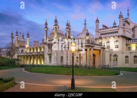 The Royal Pavilion, also known as the Brighton Pavilions, is a Grade I listed former royal residence situated off the Grand Parade in Brighton. The pa Stock Photo