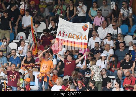 Ferrara, Italy. 22nd May, 2022. Roma's supporters during football match Juventus vs Roma, at the Paolo Mazza Stadium, in Ferrara, Italy, on May 22, 2022. (Photo by AllShotLive/Sipa USA) Credit: Sipa USA/Alamy Live News Stock Photo