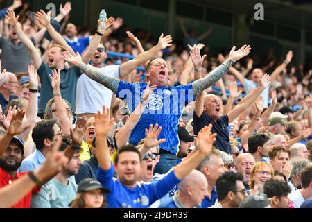 LONDON, UK. MAY 22ND Chelsea fans singing during the Premier League match between Chelsea and Watford at Stamford Bridge, London on Sunday 22nd May 2022. (Credit: Ivan Yordanov | MI News) Credit: MI News & Sport /Alamy Live News Stock Photo