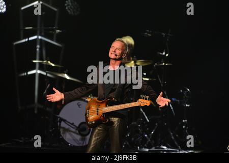 Hollywood, Florida, USA. 22nd May, 2022. Sting performs live on stage at Hard Rock Event Center at the Seminole Hard Rock Hotel & Casino on May 22, 2022 in Hollywood, Florida. Credit: Mpi10/Media Punch/Alamy Live News Stock Photo