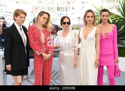 Lea Seydoux, Kristen Stewart, Nadia Litz, Denise Capezza & Lihi Kornows at  the 'Crimes of The Future' 75th Cannes Film Festival Photocall