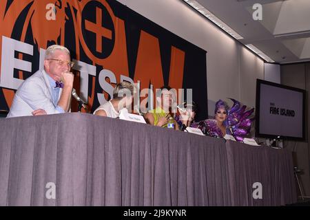 Marc Malkin, Joel Kim Booster, Matt Rogers, Yuhua Hamasaki, Jan at the 2022 Rupaul DragCon, Day 2, held at the LA Convention Center in Los Angeles, Ca Stock Photo